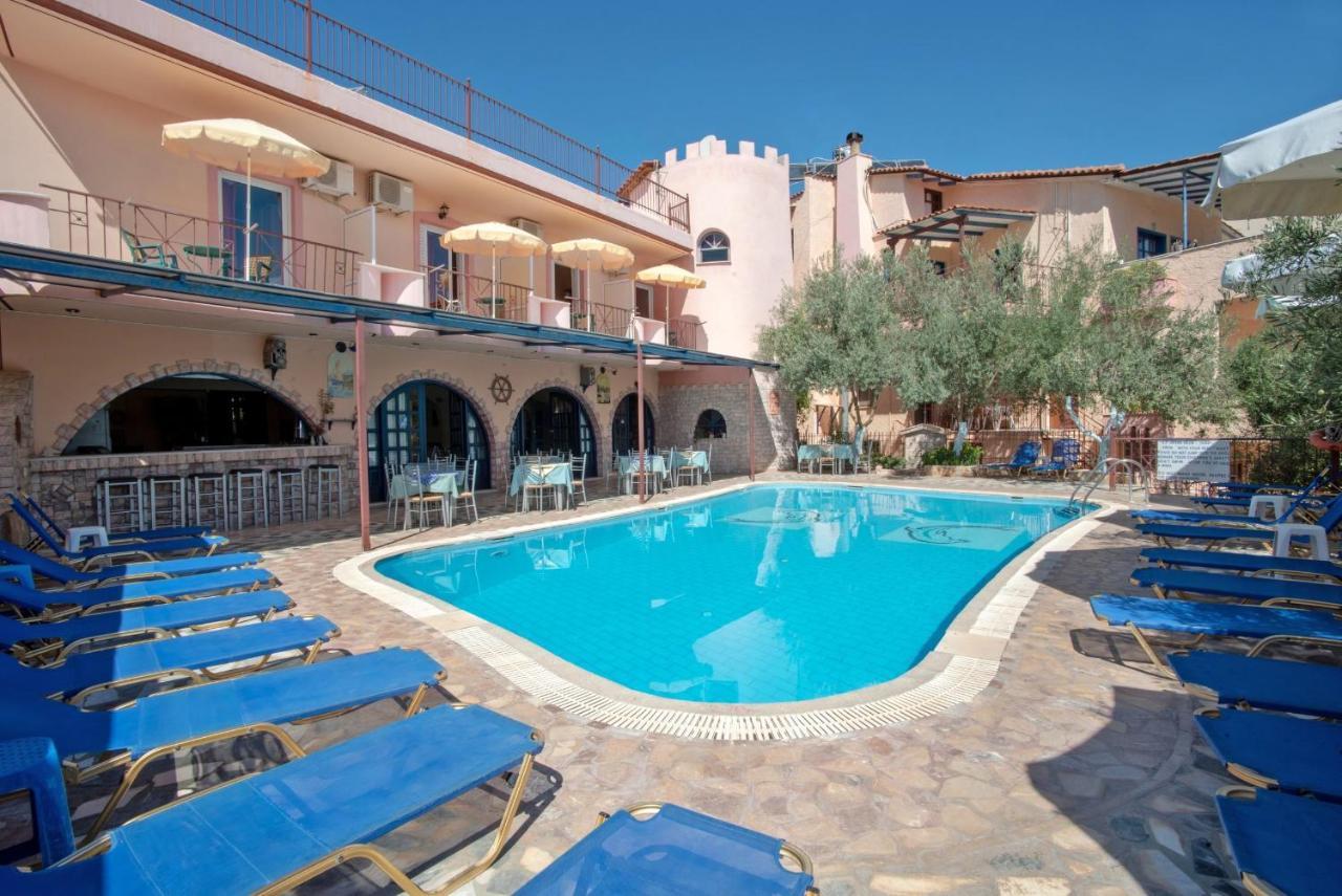 טולון Kleoni Club Apartments מראה חיצוני תמונה