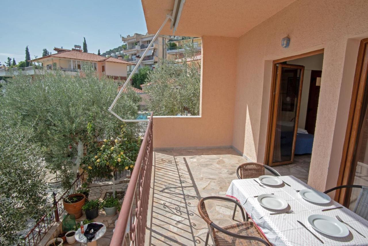 טולון Kleoni Club Apartments מראה חיצוני תמונה