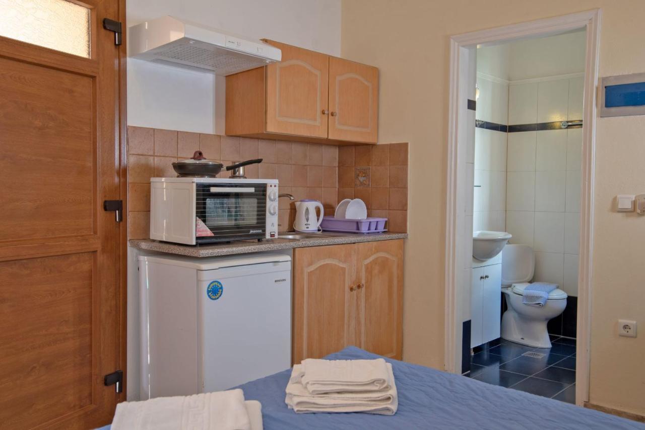 טולון Kleoni Club Apartments מראה חיצוני תמונה