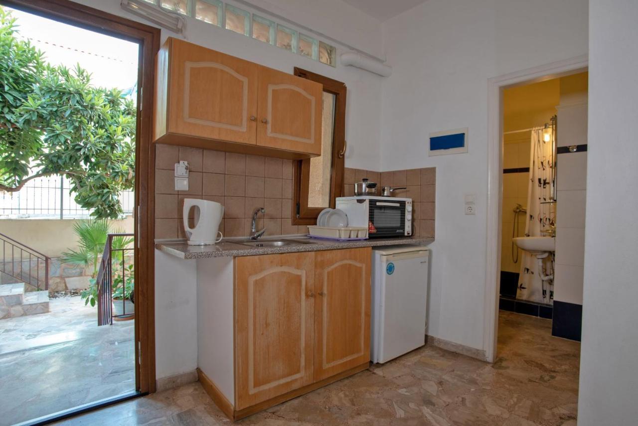 טולון Kleoni Club Apartments מראה חיצוני תמונה
