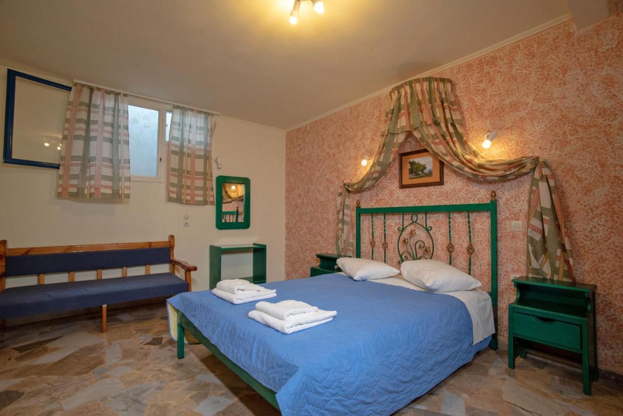 טולון Kleoni Club Apartments מראה חיצוני תמונה